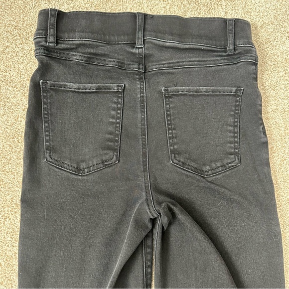 SPANX Black Flare Cropped Jeans Frayed Hem Size Small - Picture 6 of 10